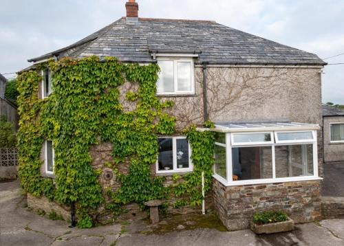 Haycombe Farm Cottage