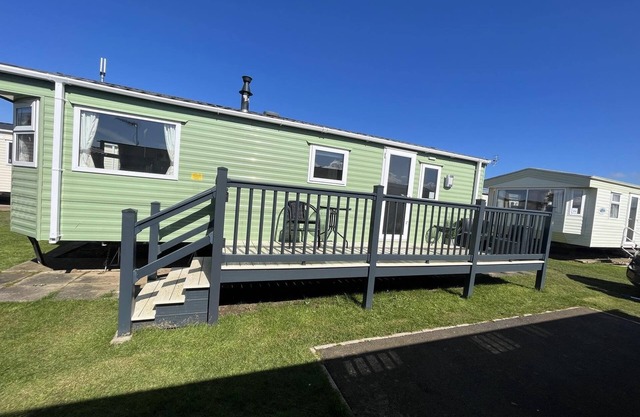 2 Bed Caravan Pets go free at Heacham Beach