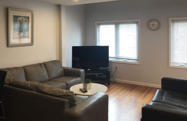 COEUR DE BAYSIDE, 2bed 2bath avec Loft