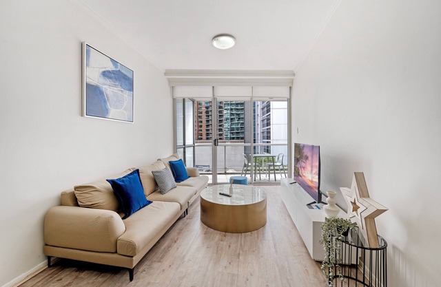 Heart of Sydney CBD 2B2B@Town hall