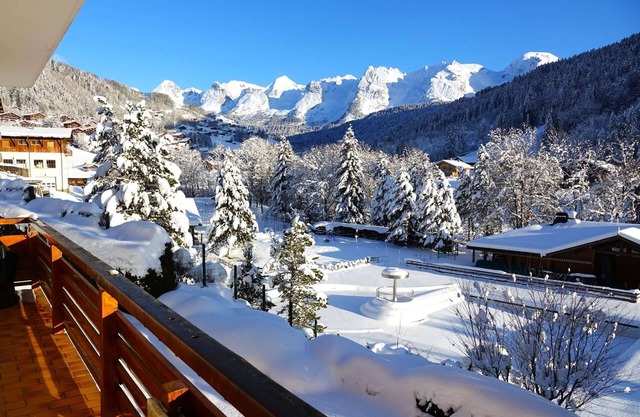 Coeur de Village et Pistes à 5min + Parking