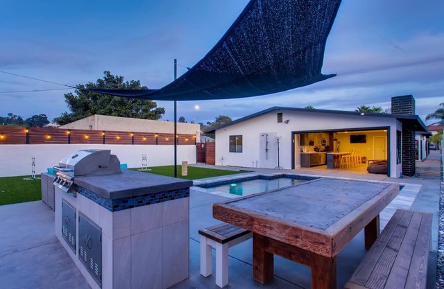Cœur de San Diego dans la vieille ville. Oasis privée - 5 piscine chauffée et jacuzzi PRÈS DE TOUS.