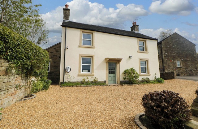 Heathylee, LONGNOR