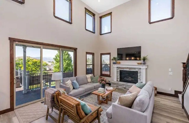 Heber Heights-Massive 8BD/Sauna Firepit/6.5B HotTub!!
