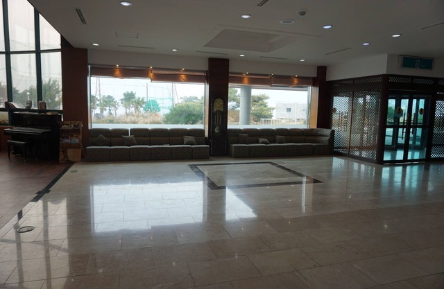 Hebron Hill Resort