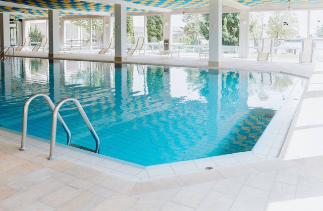 Heimatel vacation apartments - modern apartment with pool and sauna