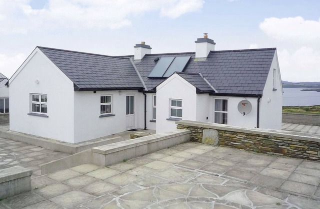 Heir Island Holiday Homes - Timmy's Cottage