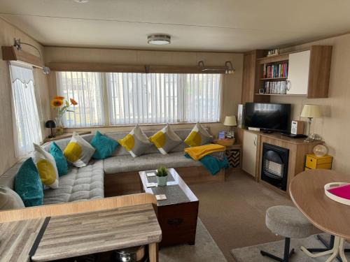 Helen's Lido Beach Retreat