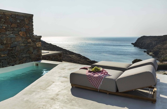 Phos Villas, Helios - Vie simple et balnéaire
