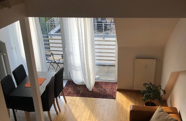 Helle, Moderne und Zentral Gelegene Wohnung