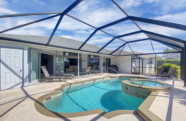 Hello Summer, full refund*, pool heat, sleeps 6