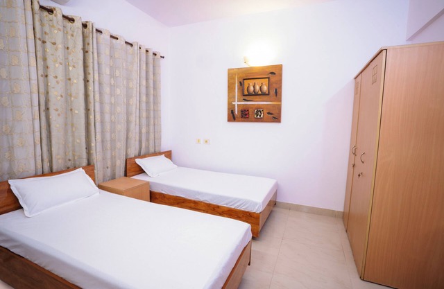 Helloworld Oslo Skyline 3BHK Seaview