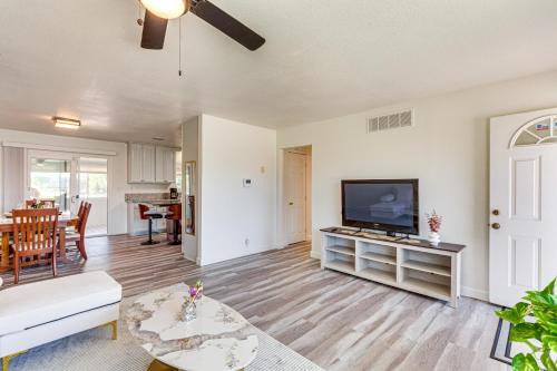 Hemet Retreat with Peak Views and 2 Saunas