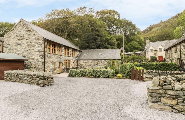 Hendoll Barn, FAIRBOURNE