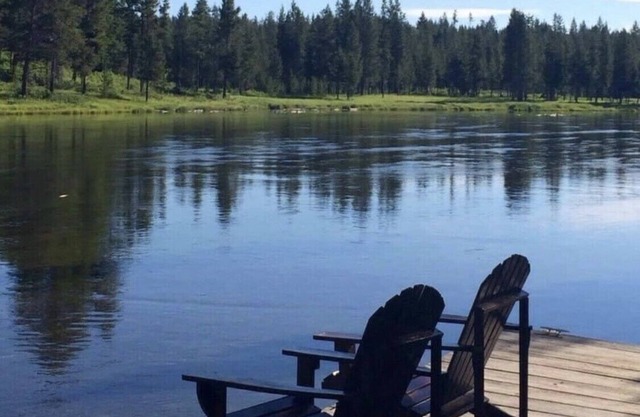 Bord de l'eau -Quaint et historique avec WiFi et service d'ordures.
