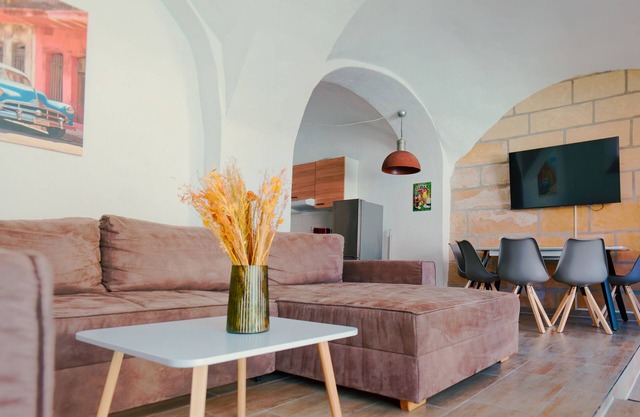 Appartement-Vue sur Rue-Salle de bain privée-Appartement-2 Schlafzimmer