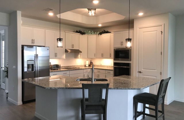 Heritage Landing- New 3 bedroom stunning bungalow with new furniture/appliances.