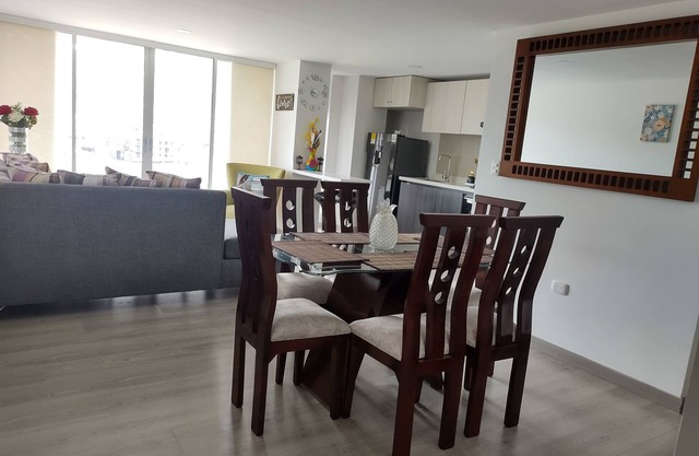 Hermoso Apartamento Frente al Lago