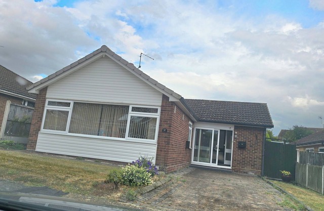 Herne Bay - House - Sleeps 7 - Parking