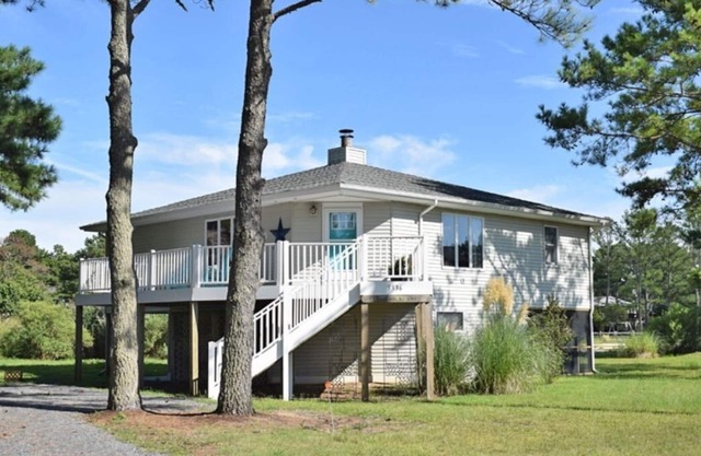 Heron Point - Oyster Bay Cottage with Kayaks & Bikes