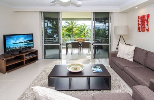Hibiscus Lodge 101