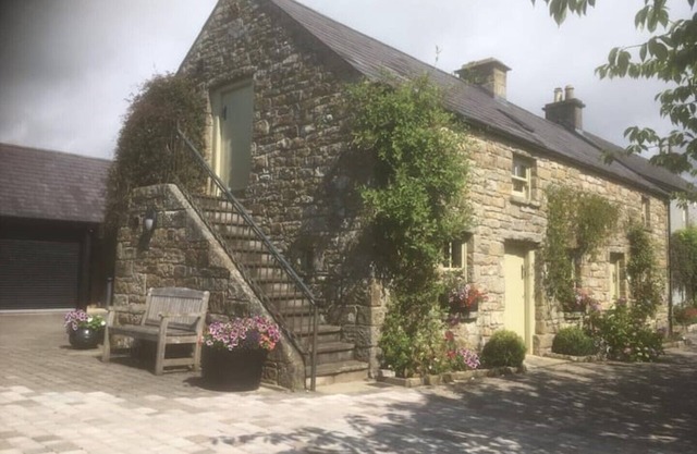 Hidden Gem Cottages - Snowdrop Cottage