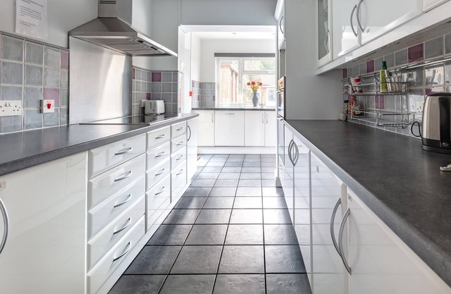 Hidden Gem Minutes from Heathrow Airport