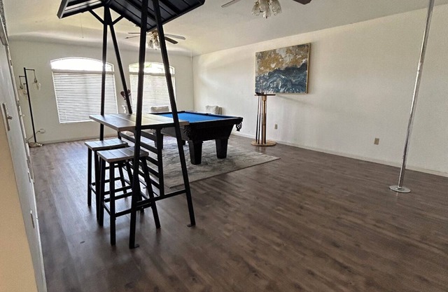Hidden Gem Pool | Game Room