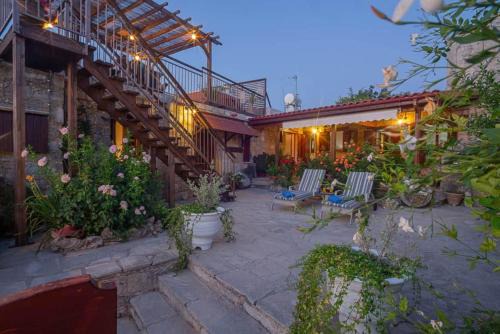 HideAway Lasa