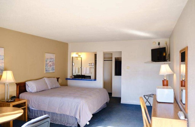 High Chaparral Inn