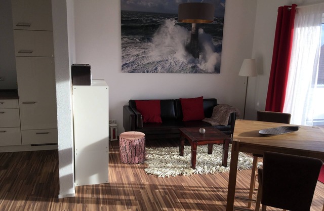 Appartement 1 1/2 pièces de haute qualité. avec vue sur le lac et grande terrasse!