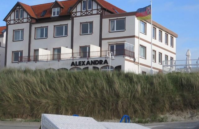 Appartement de haute qualité jusqu'à 2 P. directement sur la plage de Wangerooge avec vue du Nord