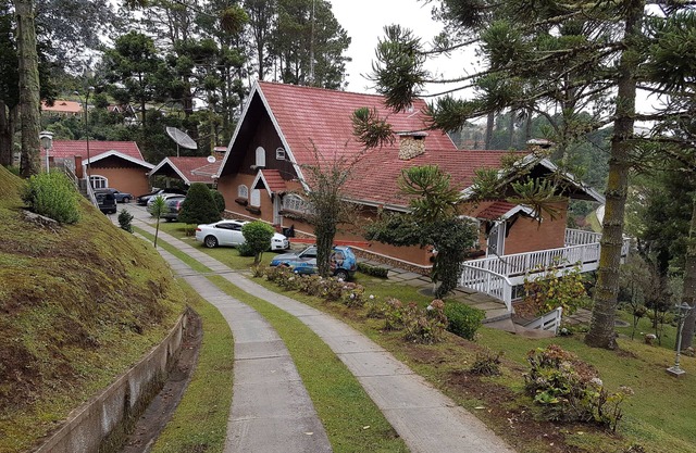 Maison de luxe à Capivari Alto avec 20 personnes avec 8 chambres et 4 suites