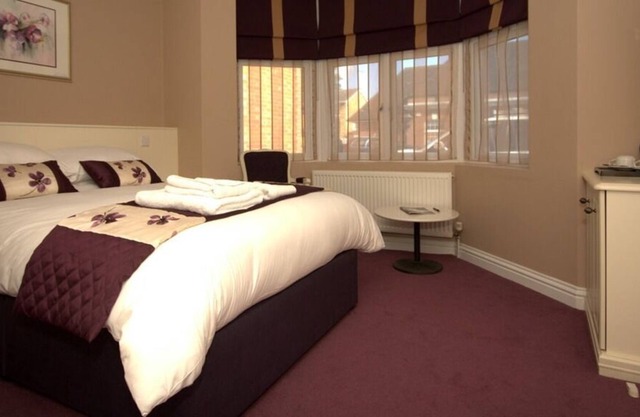 Highclere Hotel
