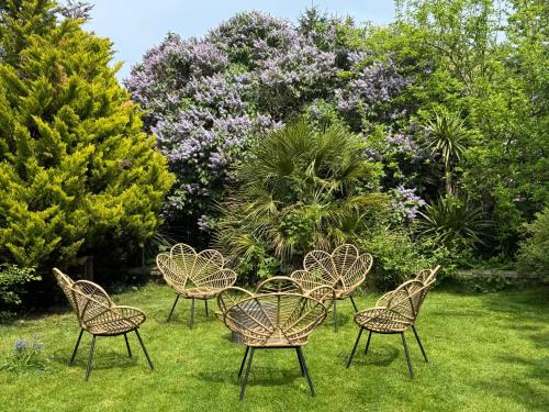 Highfield Home with free parkings, Surbiton, Kingston upon Thames, Surrey, Greater London , UK
