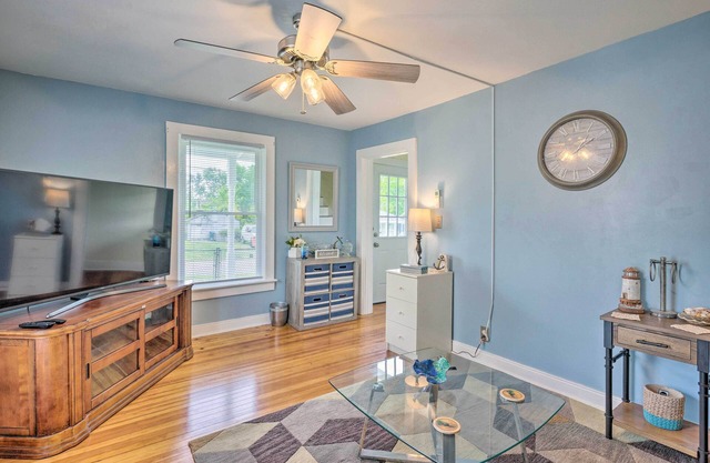 NEW! Highland Springs Home ~ 7 Mi to Dtwn Richmond