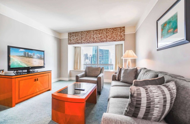 36th Floor Luxury Stay with Ocean Views