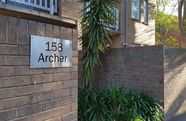 Appartement moderne et moderne de 2 chambres dans un endroit fantastique