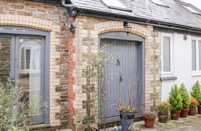 Grange Hightree Lodge, LEINTWARDINE