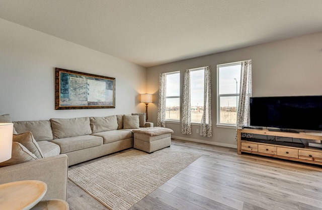 Hike, Bike & More: Superior Home 3 Mi to Parks!