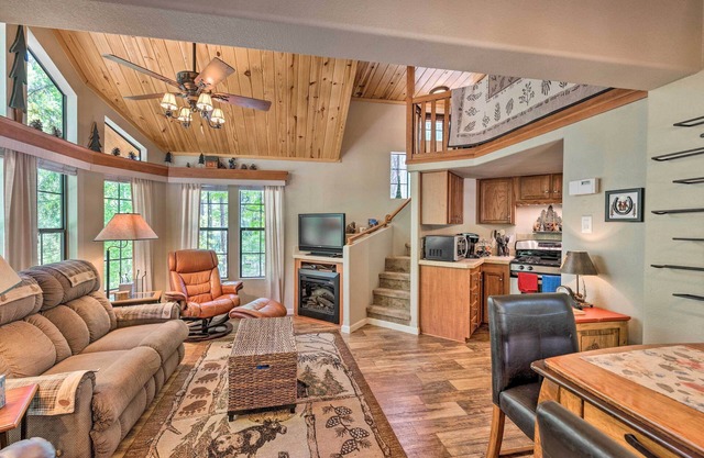 Near Hikes: Cabin w/ Furnished Deck in Show Low