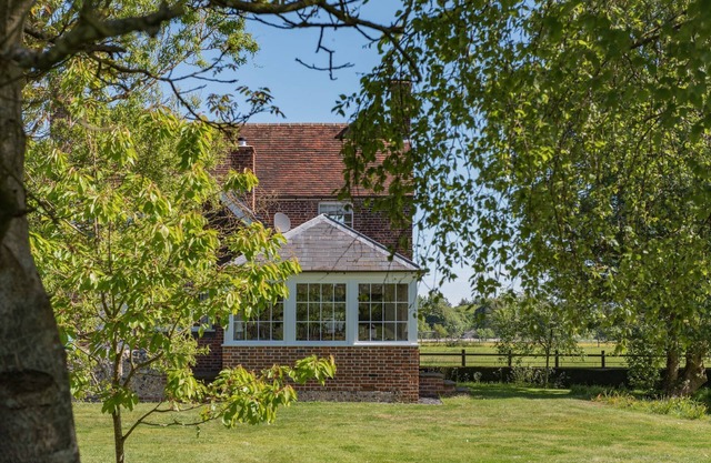 Hill House Farm - family home in stunning location