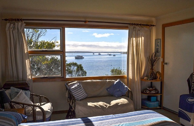 Hill's Shack est une maison en pierre de 3 chambres à coucher originale de Coffin Bay, située sur la promenade Oyster, à moi