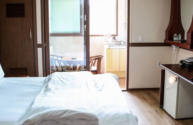 Hill Stay Hotel Residence