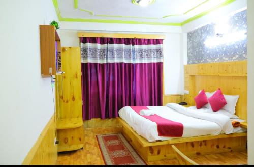 Hill -Top Home stay