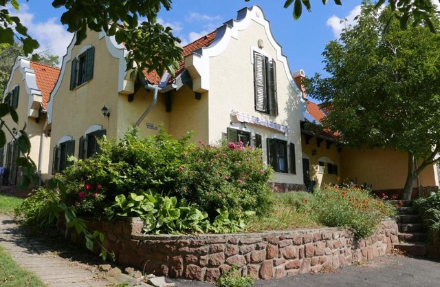 Hillside Apartments