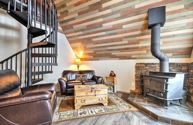 Cabine Hillside Cripple Creek avec vue sur la montagne!