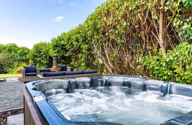 The Langs - With stunning views, expansive entertaining areas inside and out and an unparalleled location once you are here you won't want to leave. Grab you friends and family or organise your corporate get together at this luxury beach-side retreat