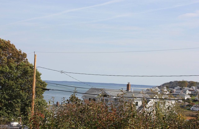 Hillside Ocean View; access to private beach