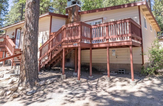 Hilltop cabin-14 mins from Lake arrowhead +12 mins from Snow Valley Ski Resort